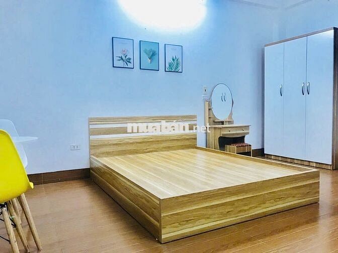 Cho thuê căn hộ STUDIO 25m2 Trung Kính chỉ 4tr3/tháng