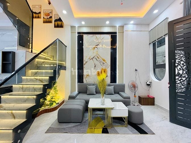 CHÍNH CHỦ BÁN NHÀ ĐẸP MỚI XÂY ĐÚC 2 LẦU 3PN GIÁ MỀM CHO KHÁCH