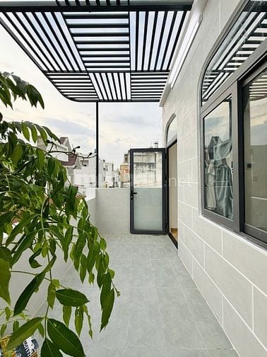 CHÍNH CHỦ BÁN NHÀ ĐẸP MỚI XÂY ĐÚC 2 LẦU 3PN GIÁ MỀM CHO KHÁCH