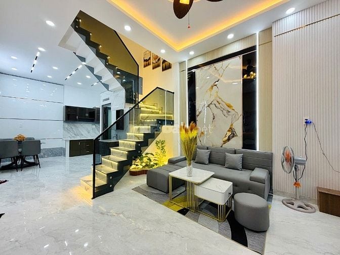CHÍNH CHỦ BÁN NHÀ ĐẸP MỚI XÂY ĐÚC 2 LẦU 3PN GIÁ MỀM CHO KHÁCH