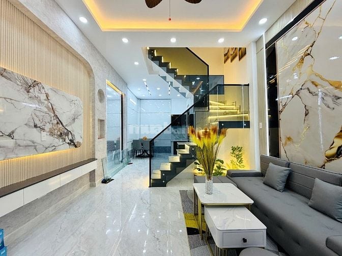 CHÍNH CHỦ BÁN NHÀ ĐẸP MỚI XÂY ĐÚC 2 LẦU 3PN GIÁ MỀM CHO KHÁCH