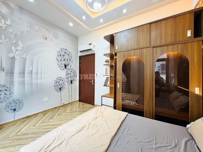 CHÍNH CHỦ BÁN NHÀ ĐẸP MỚI XÂY ĐÚC 2 LẦU 3PN GIÁ MỀM CHO KHÁCH