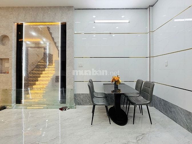 CHÍNH CHỦ BÁN NHÀ ĐẸP MỚI XÂY ĐÚC 2 LẦU 3PN GIÁ MỀM CHO KHÁCH