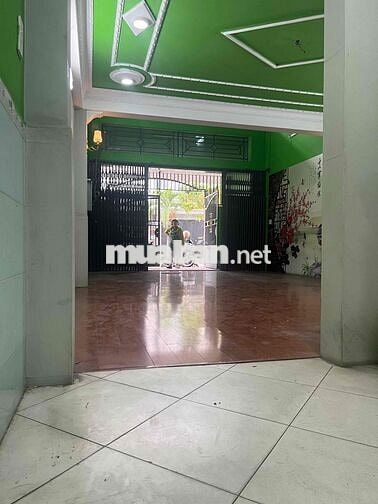 CHO thuê nguyên căn 3 tấm -100m2 -giá rẻ nhất khu tên lửa