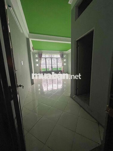 CHO thuê nguyên căn 3 tấm -100m2 -giá rẻ nhất khu tên lửa