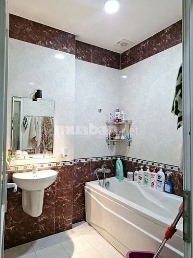Bán nhà phố , khu dân cư xây dựng đồng bộ , đường Lương Định Của ,