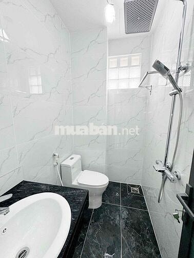 CĂN HỘ SIÊU TO KHỔNG LỒ Ở 4 NGƯỜI 4 XE FULL NỘI THẤT NGAY TÂN BÌNH