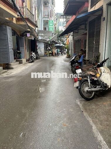 CỬA HÀNG + NHÀ Ở - Ô TÔ ĐỂ 24/7 - VIEW HỒ - ĐỐNG ĐA - GIÁ 7,78 TỶ