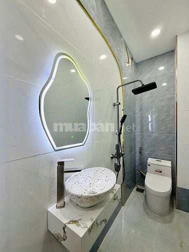 CHÍNH CHỦ BÁN NHÀ ĐẸP MỚI XÂY ĐÚC 2 LẦU 3PN GIÁ MỀM CHO KHÁCH