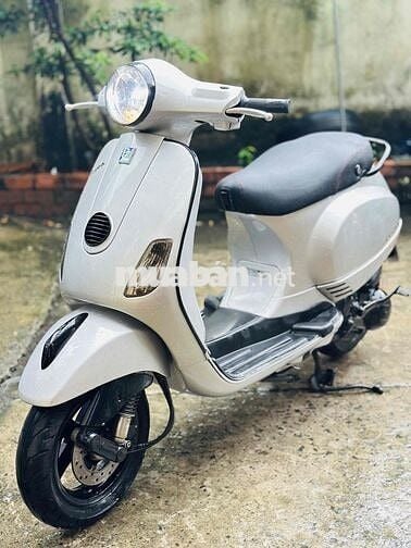 VESPA LX 125CC  ĐK 2010 MỚI TINH 99% BSTP