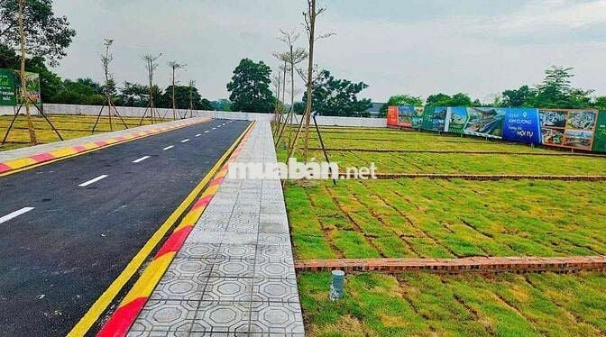 Bán đất nền Trung Tâm Hoà Lạc 100m2 Full Thổ Cư