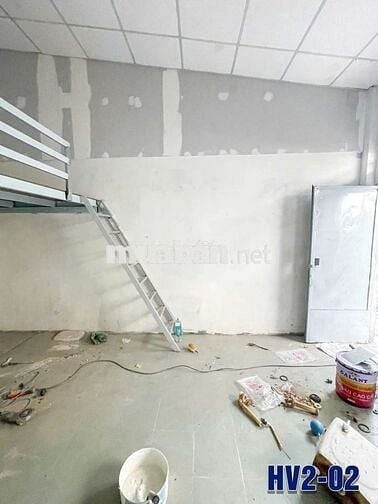 Phòng gác giá rẻ gần chợ Xóm Mới