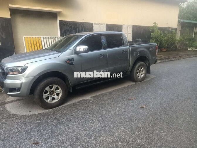 2015 XL 2.2L 4x4 MT - 140000 km