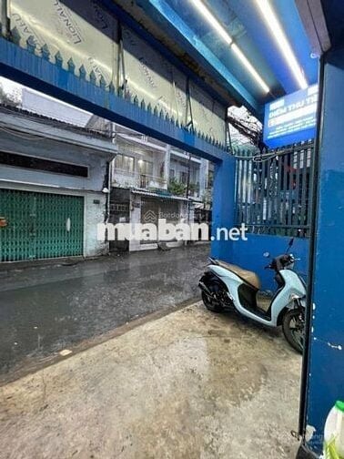 Hiếm có khó tìm-góc 222 Lạc Long Quân-vip 3 tầng- dt khủng 7x17m-13 tỷ