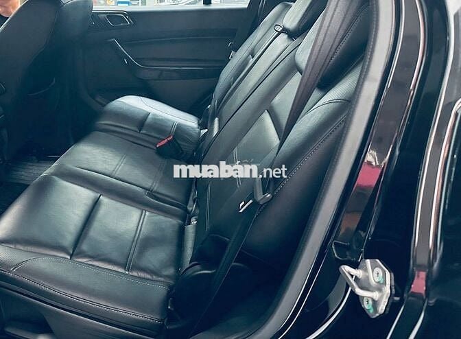 Ford Everest 2020 Titanium 2.0L 4x4 AT - 22000 km