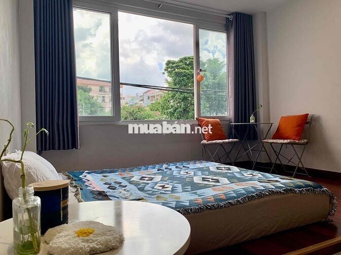 STUDIO 35m2 CỬA SỔ RỘNG đường KHÁNH HỘI Q4
