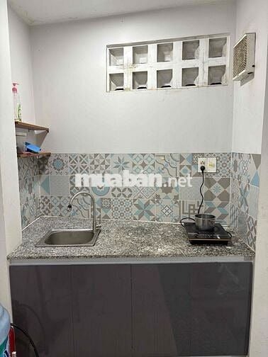 STUDIO 35m2 CỬA SỔ RỘNG đường KHÁNH HỘI Q4