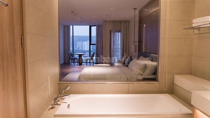 A La Carte Hạ Long bán căn 1PN, đa dạng trục đẹp, tầng cao, view city