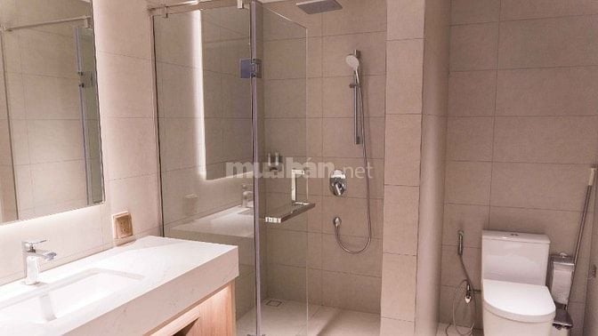 A La Carte Hạ Long bán căn 1PN, đa dạng trục đẹp, tầng cao, view city