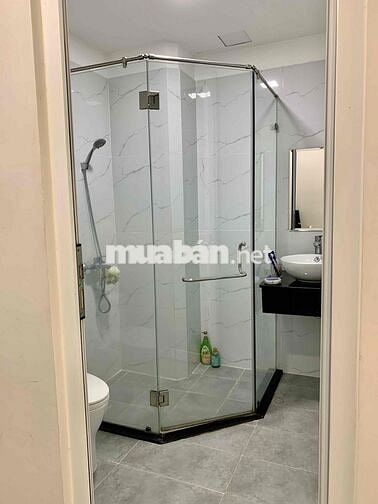 STUDIO 35m2 CỬA SỔ RỘNG đường KHÁNH HỘI Q4