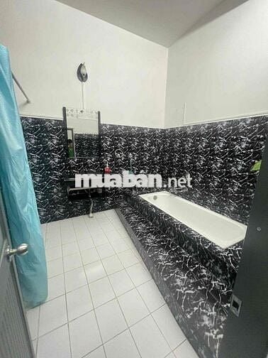 MT L Q Định 4x17 vỉa hè rộng 4 tầng lầu yaga,spa, pkham, shop