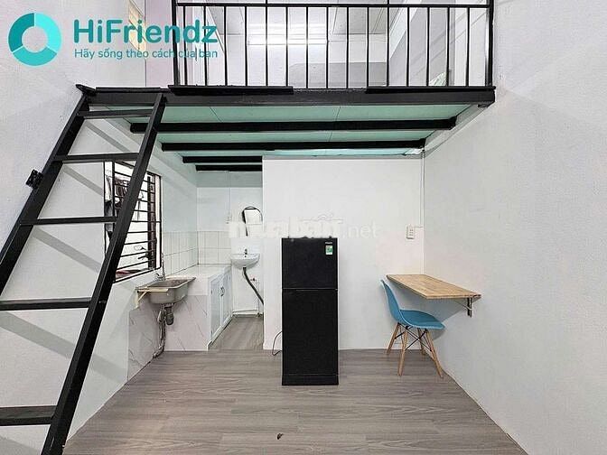 CHO THUÊ DẠNG DUPLEX FULL NỘI THẤT ĐƯỜNG NGUYỄN HỮU CẢNH GẦN QUẬN 1