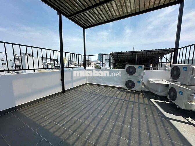 Cho thuê nhà 4 tầng kiệt oto 5m Nguyễn Hoàng full nội thất