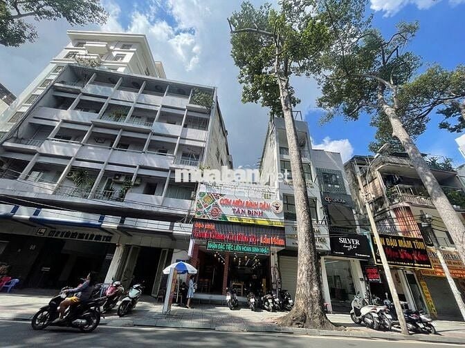 💥 Nhà 6x19m Trần Quang Khải Q1, Trệt + Lầu, Giá 65tr/tháng 🏠🔥