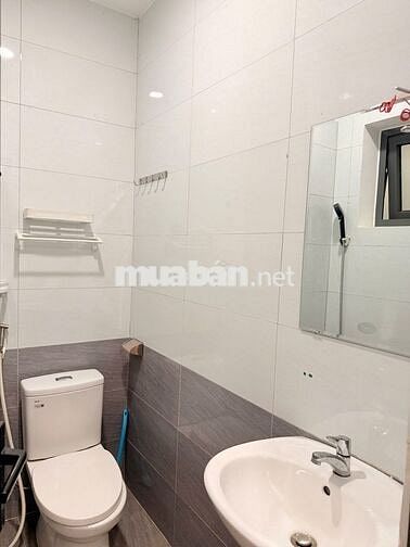 Chuỗi Studio Tách Bếp Cửa Sổ Lớn –Khu Vòng Xoay Lăng Cha Cả, Tân Bình