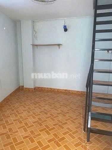 Nhà thuê đường 3/2 (4 x 5) (2 lầu + sân thượng) - Quận 10