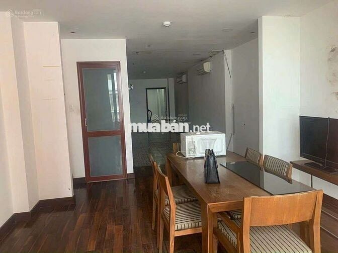 Mb ĐỒNG KHỞI Q1. NGAY PHỐ ĐI BỘ DT 80m2. Giá chỉ 30tr