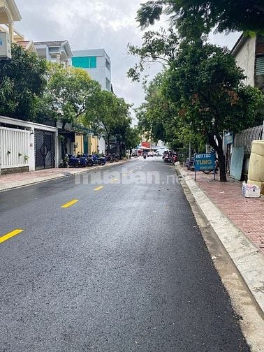 Bán nhà MT Hoàng Kim Giao P5Q8. 4x20m 1 trệt 1 lửng 2 lầu ST
