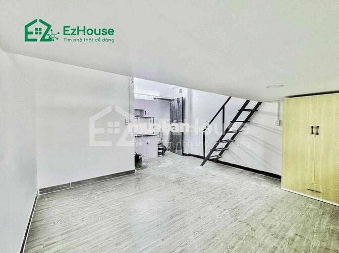 TRỐNG LẠI CĂN DUPLEX CỬA SỔ TRỜI SIÊU RỘNG NGAY KHÚC PHAN ANH