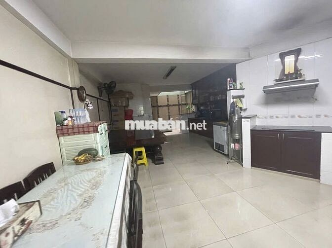 Hiếm! Chỉ nhỉnh 10 tỷ -HXH Năm Châu-dt khủng 4,6x22m-4 tầng ở ngay