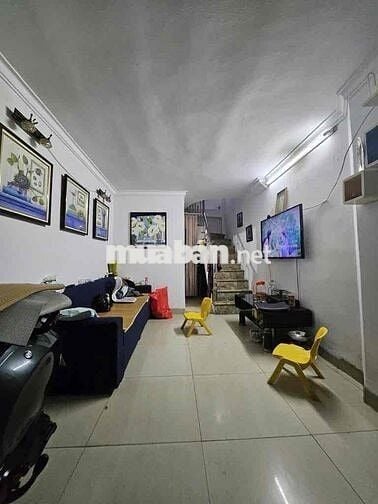 📍 Giếng Mứt – Bạch Mai 💰 4 tỷ 650