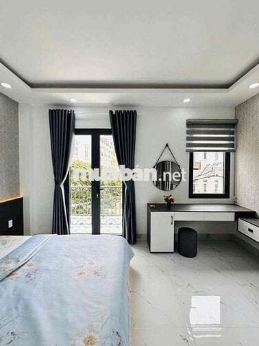 NHÀ GÓC 2 MẶT TIỀN THÔNG 5x14m TẶNG FULL NỘI THẤT