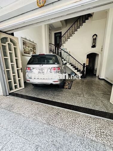 Mặt tiền Đường số 4 Cư Xá Đô Thành Quận 3 dtich 6x13m đúc 5 tầng 6pn