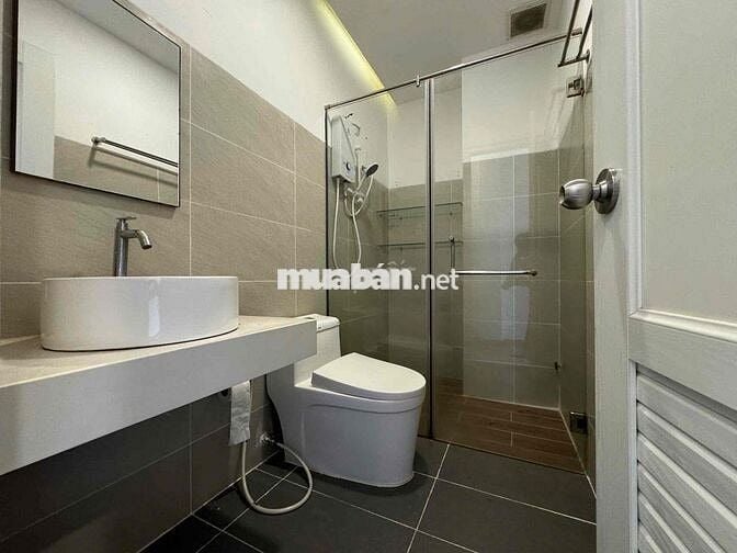 Căn Hộ Full nội thất máy giặt riêng ngay chợ Bà Chiểu gần Q1
