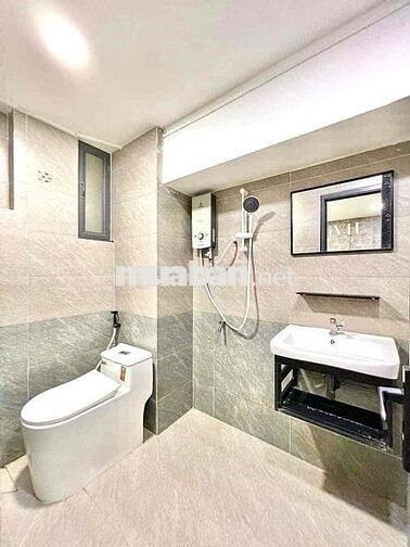 Căn Hộ Thoáng Mát, An Ninh Ngay Bệnh Viện Hoàn Mỹ