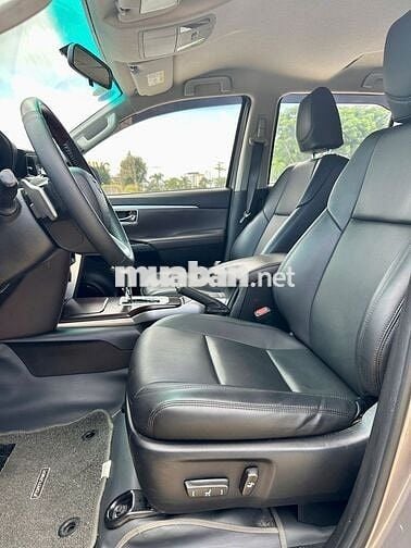 Toyota Fortuner 2019 2.4G 4x2 AT - 100000 km