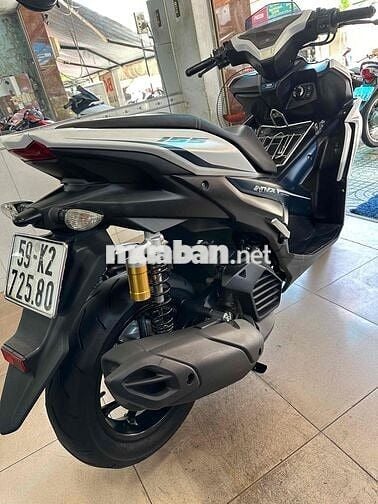 NVX 155cc đời 2022 chạy 9 ngàn km xe dán keo mới99