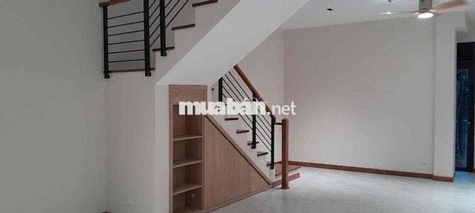 BÁN NHÀ 3 TẦNG MỚI TINH KV NGÕ TÔ HOÀNG, BẠCH MAI