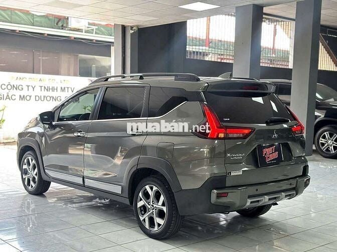 2023 Cross 1.5 AT - 48000 km
