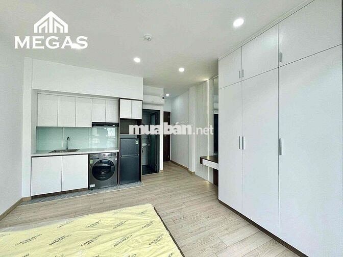 Cho Thuê Studio Cao Cấp , Ngay Giáp Lạc Long Quân , Khu Bàu Cát .
