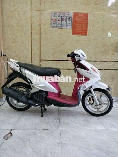 LUVIAS  2011 ,XE MÁY ĐI RẤT ÊM,MẠNH,MƯỢT
