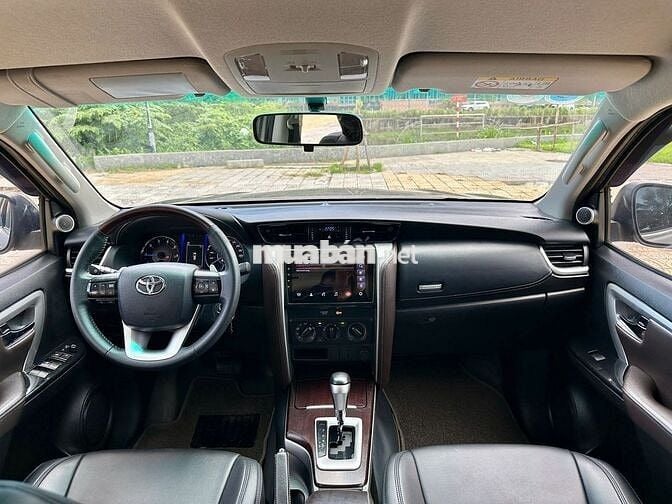 Toyota Fortuner 2019 2.4G 4x2 AT - 100000 km