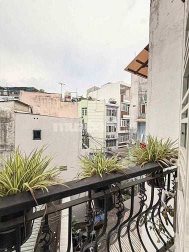 BÁN NHÀ 4 TẦNG-40M2-CHỢ NGUYỄN ĐÌNH CHIỂU-P4-PHÚ NHUẬN