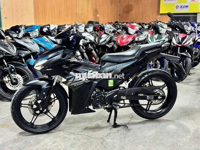 XE MÁYTHANHTÙNG_EXCITER 155 VVA ĐEN BÓNG ZIN LƯỚT