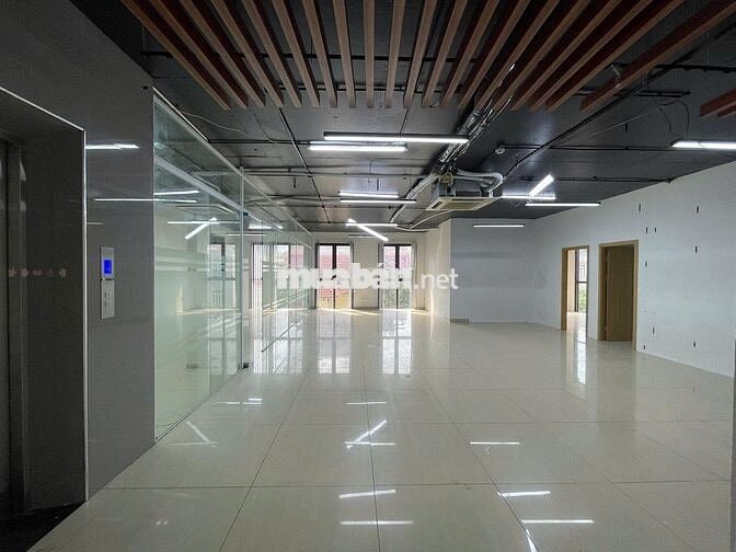Chính thức lộ diện VP xịn tại Nguyễn Chí Thanh diện tích 35m2 - 5Tr