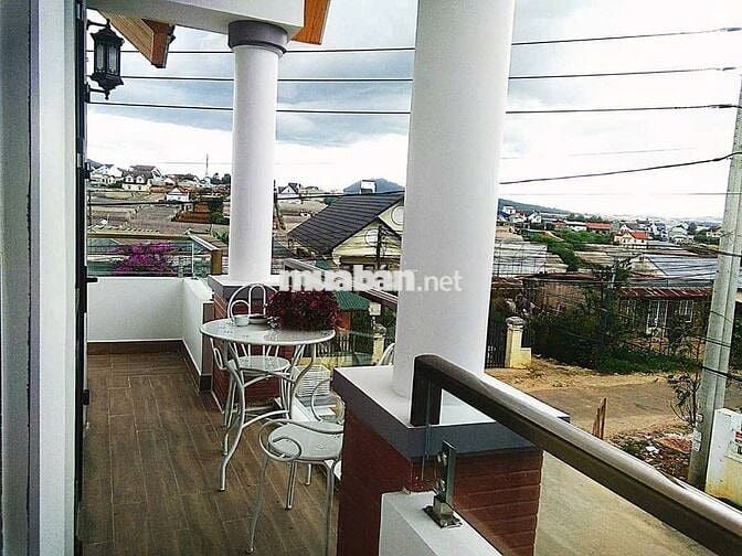 Cho thuê villa sân vườn 6 phòng phường 8 đà lạt 23 triệu/tháng